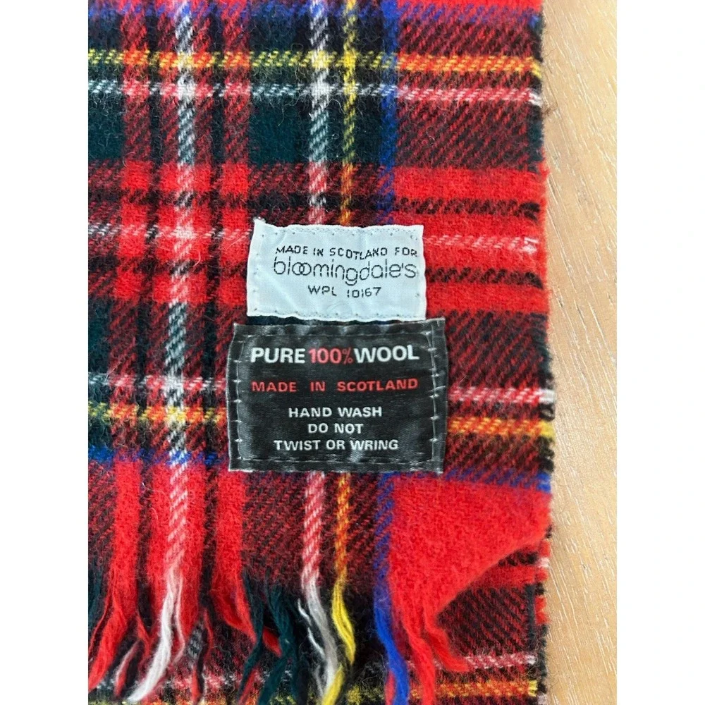 Bloomingdales wrap yourself